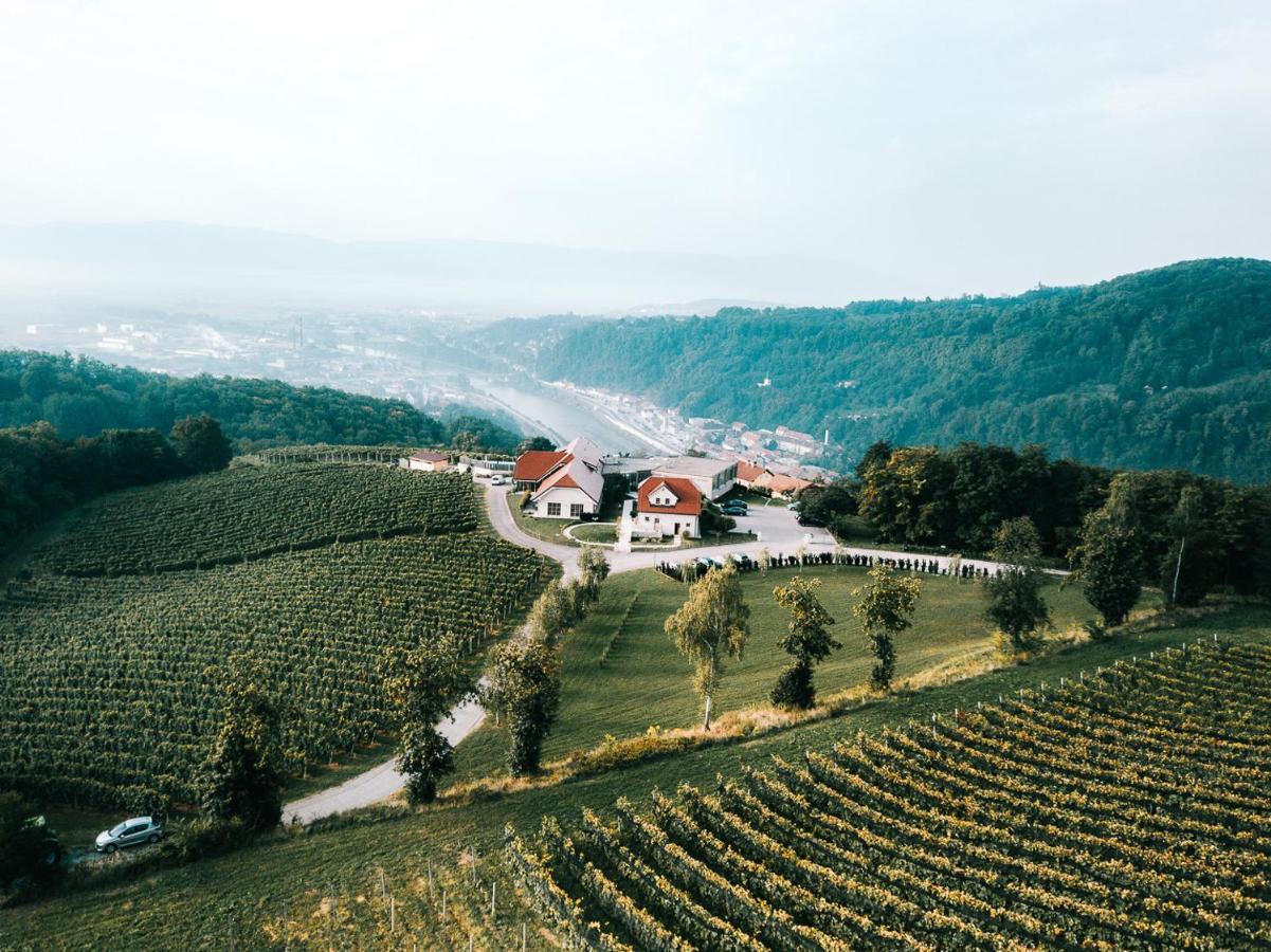 Tri Lucke Hotel & Restaurant Krško Exteriör bild